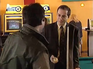 Κόκκινος Κύκλος Σαν άντρα προς άντρα