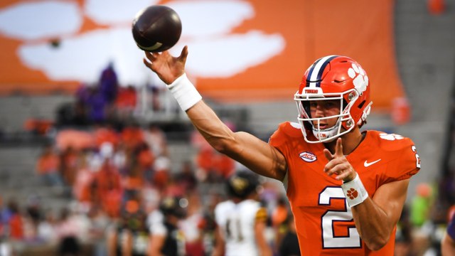 Weekend College Football Preview: Key Matchups Detailed