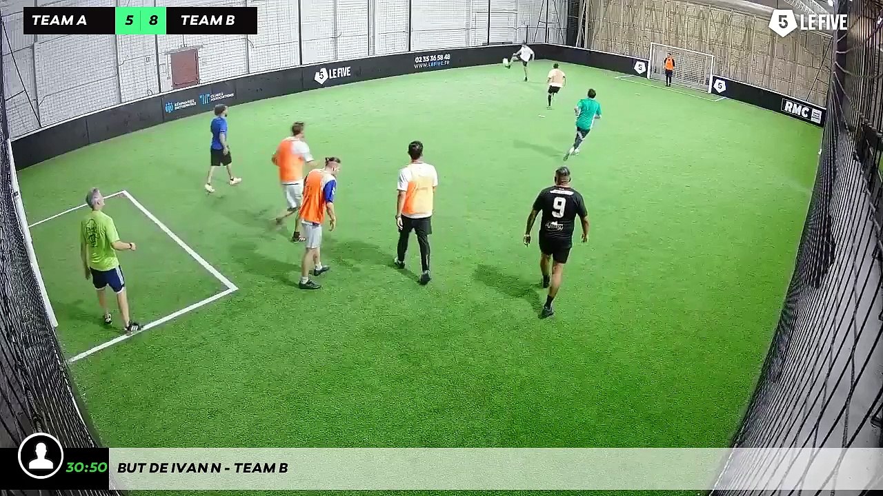 But de Ivan N - Team B