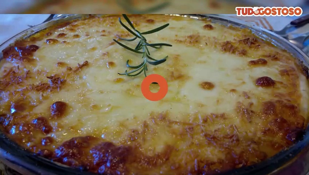 Escondidinho de mandioca com carne assada