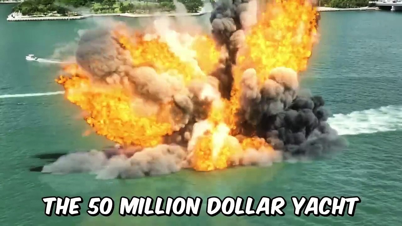 $1 vs $1,000,000,000 Yacht!