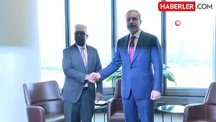 Video herunterladen: Dışişleri Bakanı Fidan'dan Diplomasi Trafiği: Etiyopya ve Somali İle Görüşmeler