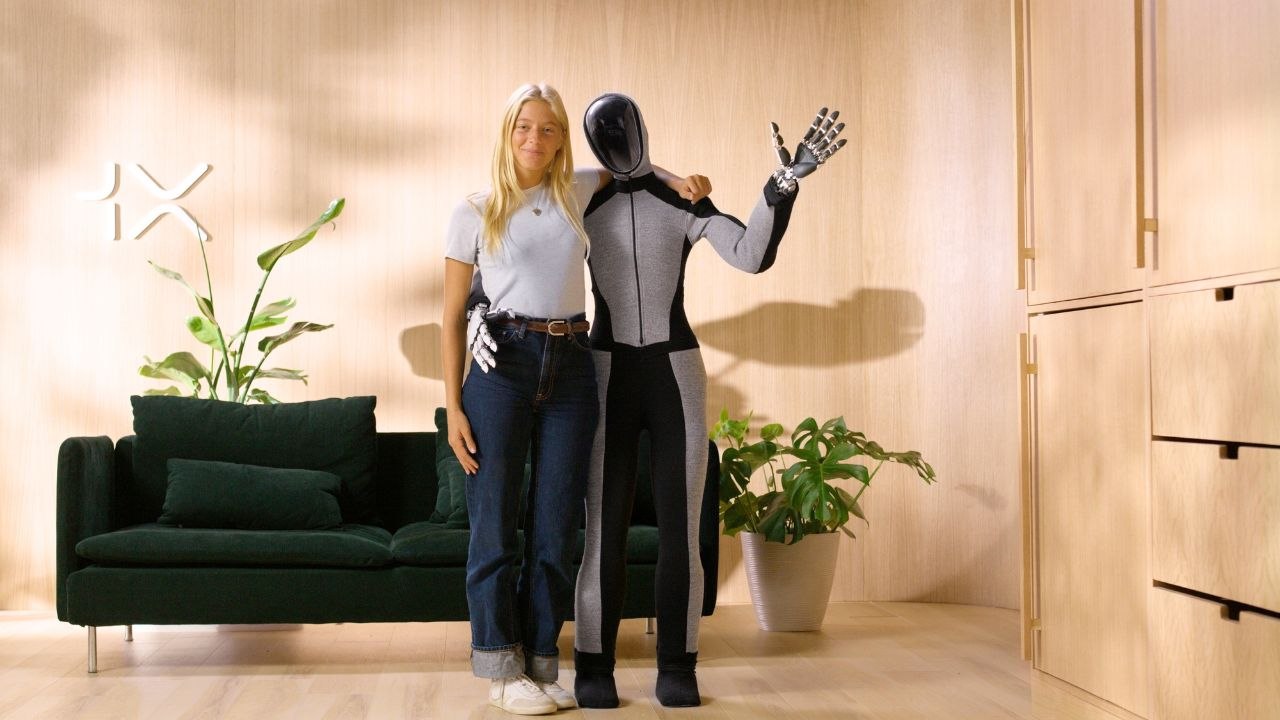 Beunruhigender robo-humanoid für den heimgebrauch auf den markt gebracht