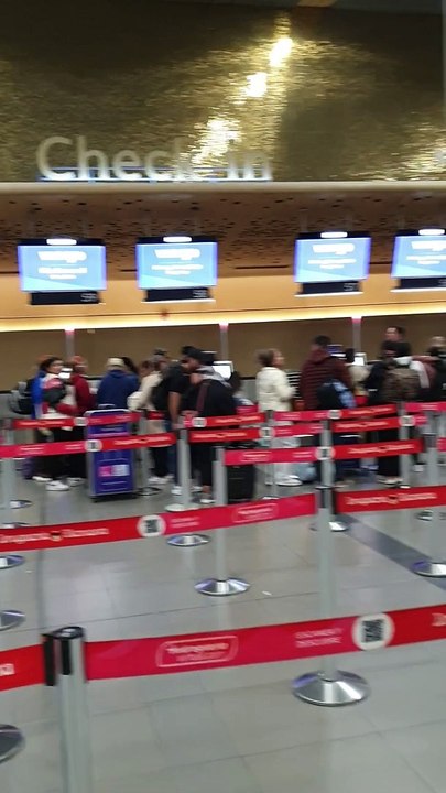 Check-In at Bogotá Airport 