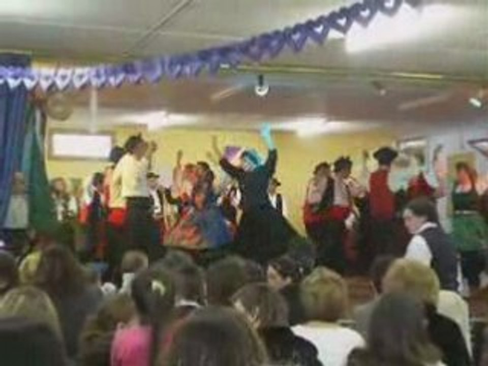 RANCHO FOLCLORICO SAUDADES DE PORTUGAL