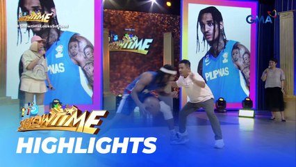 It's Showtime: ‘Jordan Clarkson,’ dinepensahan ang bola laban kay Ogie Alcasid! (Kalokalike)