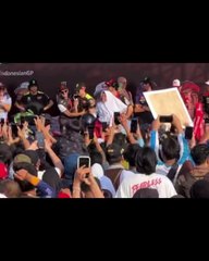 Viral Azizah Murid SD Yang Jago Dance Tampil Di MotoGp Mandalika Ditonton Marc Marquez Dan Para Rider Lainnya