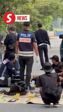 Two suspected thieves shot dead after attacking cops with machetes