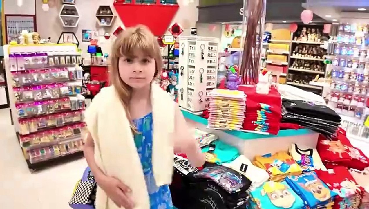 Diana and Roma visited Ferrari World Theme Park 2024