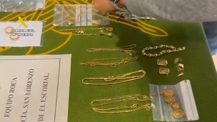 La Guardia Civil detiene a 10 personas tras esclarecer 37 delitos contra el patrimonio.
