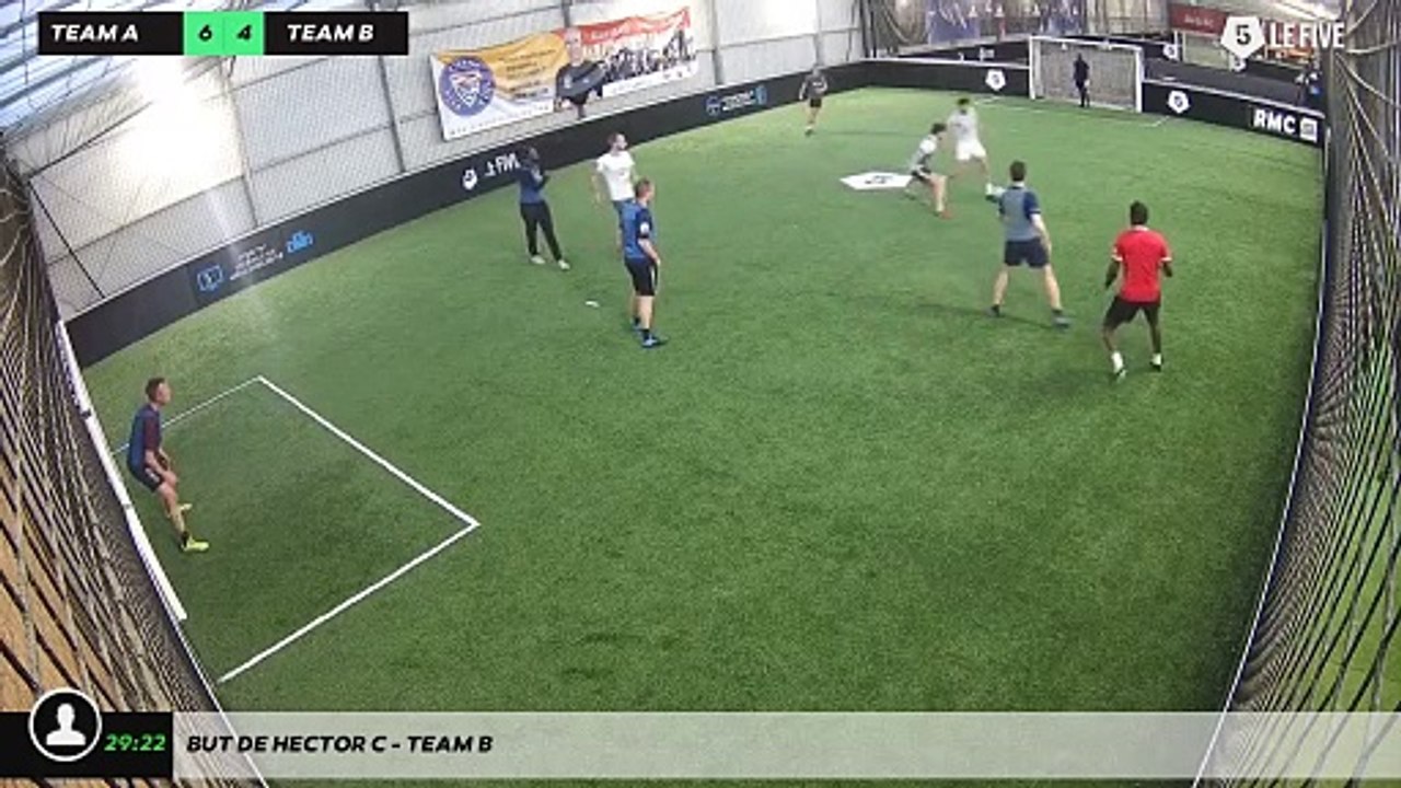But de Hector C - Team B