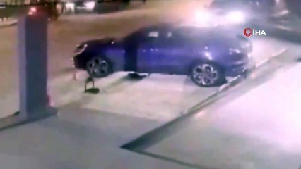 ÜNLÜ FUTBOLCUYA SİLAHLI SALDIRI