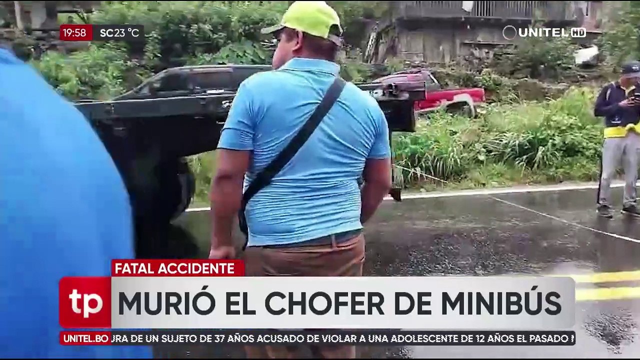 Presumen exceso de velocidad e invasión de carril en el choque entre un camión y un minibús que dejó un fallecido y 9 heridos