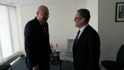 Starmer meets Lebanese PM as Israel strikes Lebanon