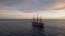 La nave Amerigo Vespucci in viaggio verso l'Australia: per la prima volta sosterà a Darwin