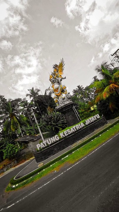 Patung Jatayu