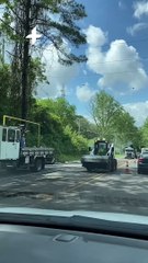Obras de recapeamento asfáltico geram lentidão na BR-116, no Km 228, próximo ao acesso a colônia Japonesa.
