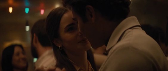 A young single mother reluctantly tips the attention of a widespread manhunt toward her longtime boyfriend HD ( Crime, Drama,  )