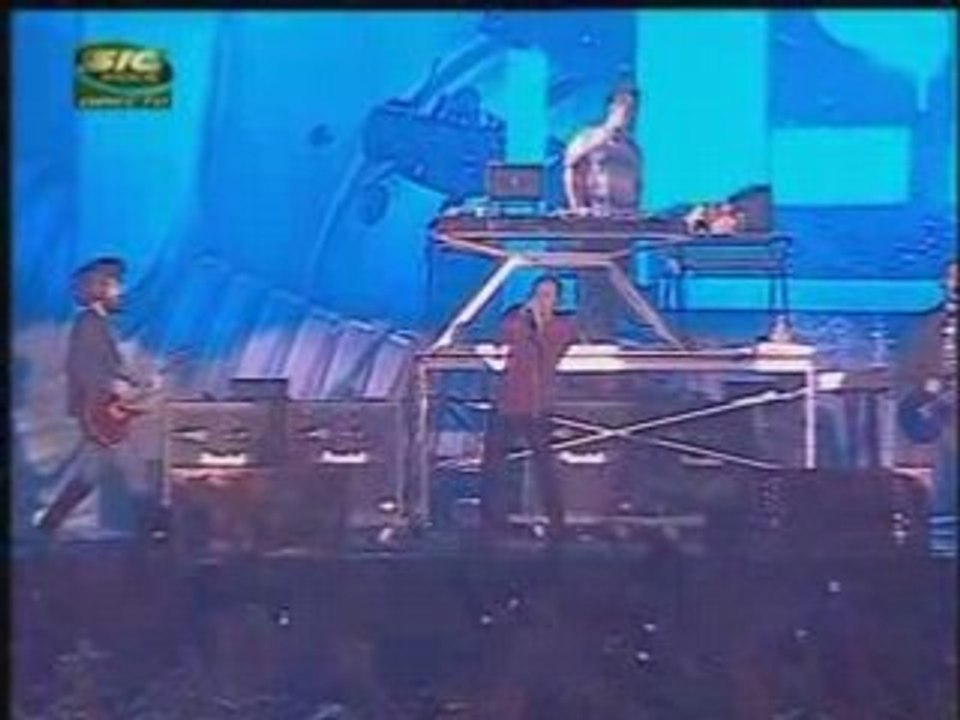 Linkin.Park.Live.at.Oeiras.Alive.2007 One Step Closer
