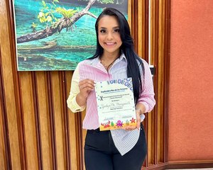 Download Video: Mundo Verde gana premio en Concurso para Comunicadores Sociales Carla Uliantzeff