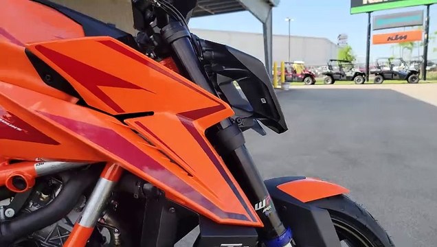 ALL NEW 2024 KTM 1390 SUPERDUKE EVO WALK-AROUND