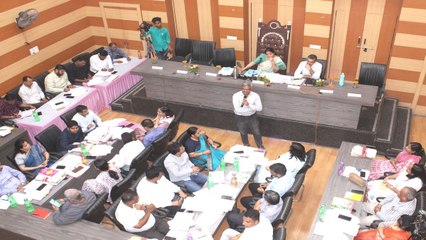 दस घंटे चली हंगामेदार जीसी में 13 प्रस्ताव पारित, पार्षदों के निशाने पर रहे अधिकारी