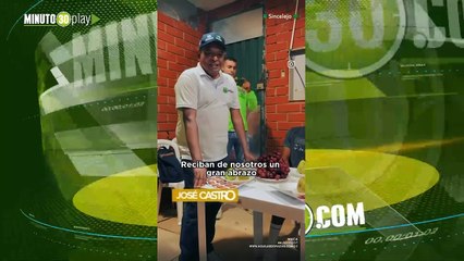 Tremendo idilio de amor! Así reciben a jugadores de Águilas en la plaza de mercado de Sincelejo