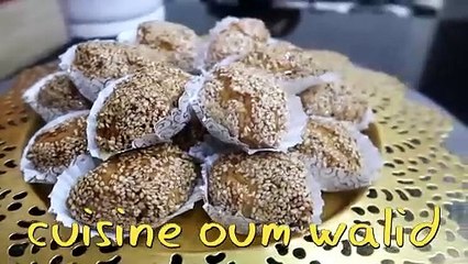 مطبخ ام وليد  مقروط الجلجلان و حلوة الترك معسل بنين و هايل يذوب في الفم و بدون طابع