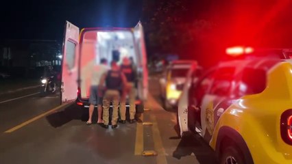 Condutor de Kawasaki fratura joelho em acidente com Honda Civic na Avenida Tito Muffato