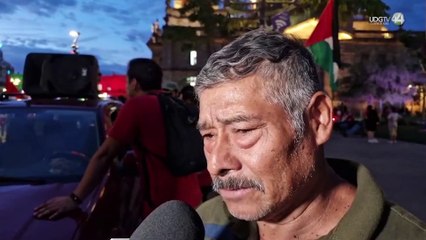 Marchan estudiantes de Atequiza en apoyo de los 43 desaparecidos de Ayotzinapa