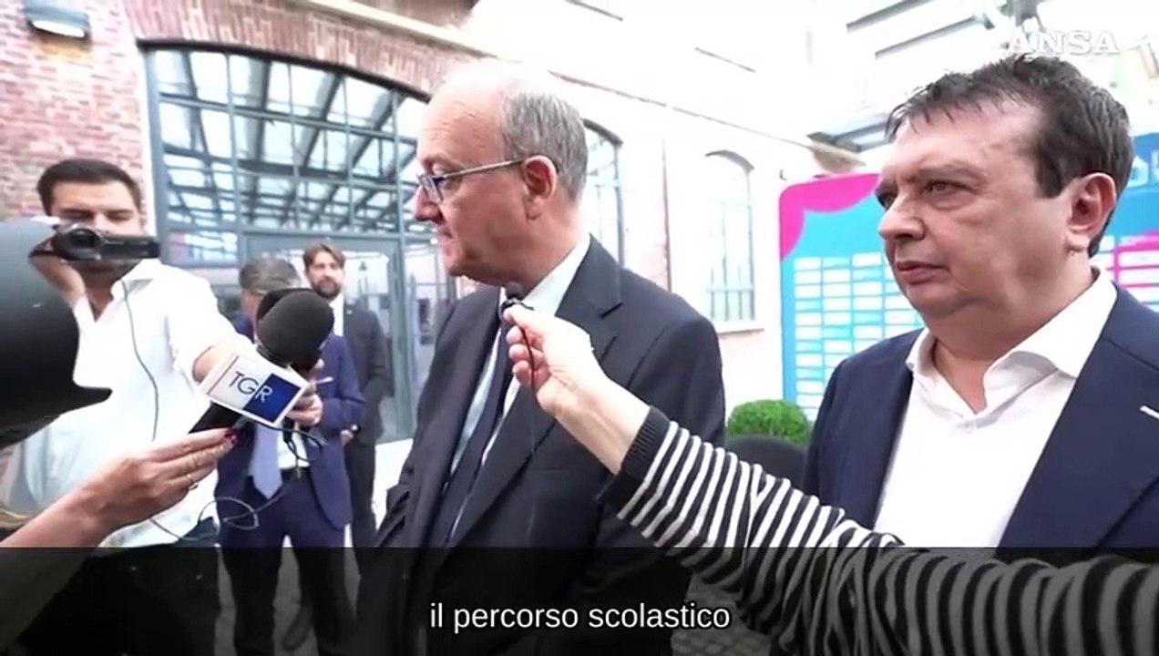 Valditara: "La scuola deve saper includere ed educare al rispetto"