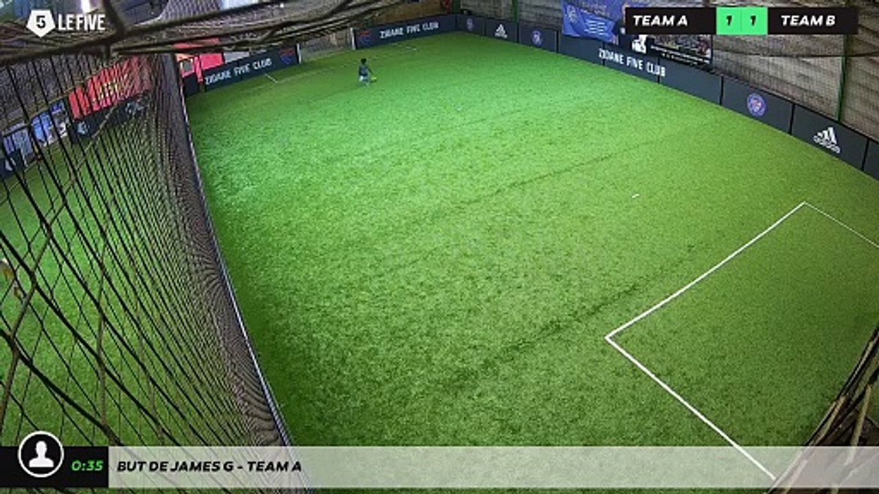 But de James G - Team A