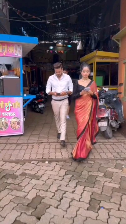 #husband #wife #no #confused #cheater #prank #lol #sn2sg #sunnight #sunnightmusic #funnyvideo #situationship #awkward #donotlovetoolong #haha #sunnightpop #sunnightblues #sunnightjazz #fast #rage #flirt #wrong #attack #styleinspo #playa #dúo #couple