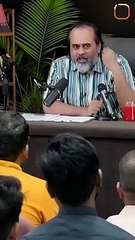 समय निरंतर चल रहा है || आचार्य प्रशांत