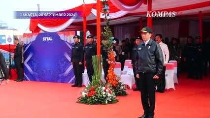 Jokowi dan Prabowo Nonton Bareng Parade Alutsista TNI AL di Teluk Jakarta