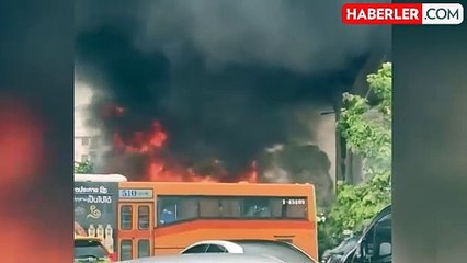 Bangkok'ta öğrenci ve öğretmenleri taşıyan otobüs alev aldı! 25 kişi öldü