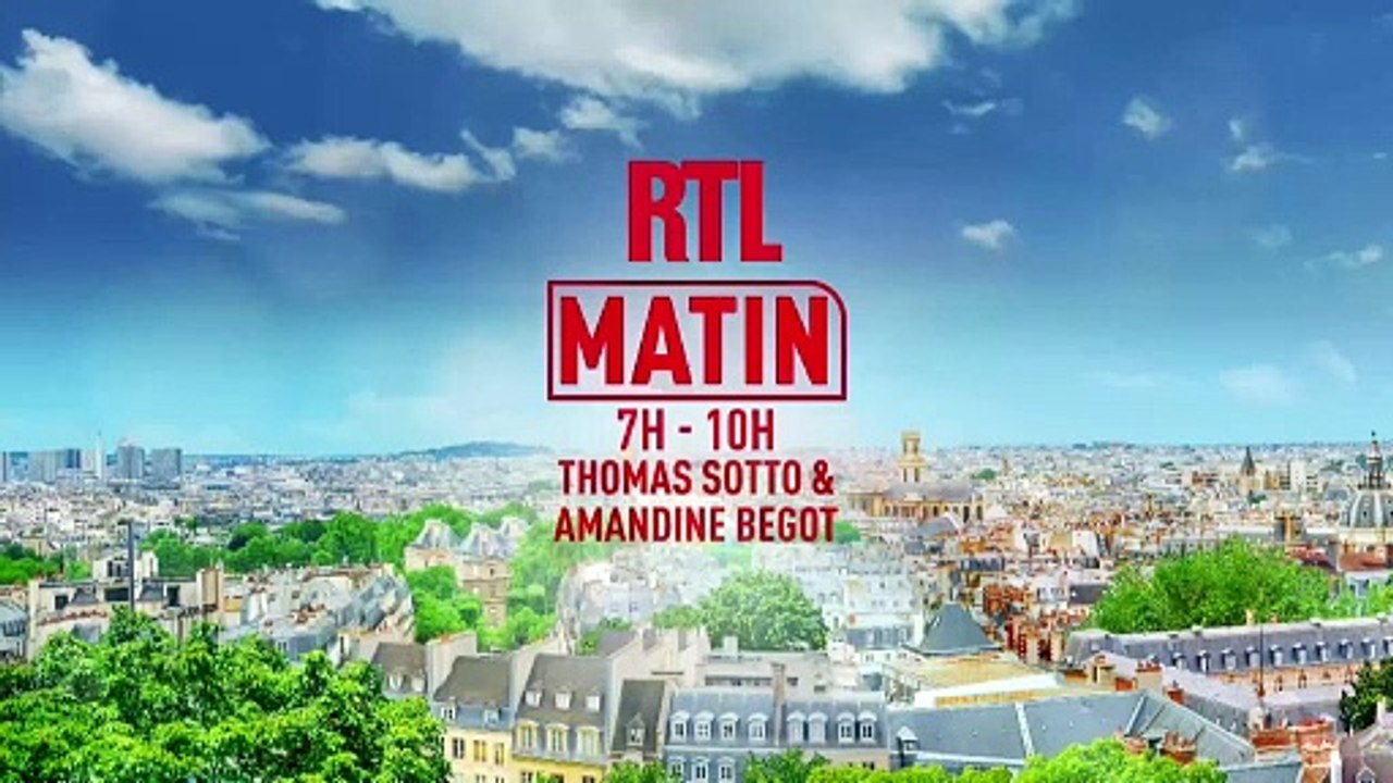 "Comme par hasard, Griezmann annonce sa retraite internationale juste avant le match retour Belgique-France, comme par hasard"