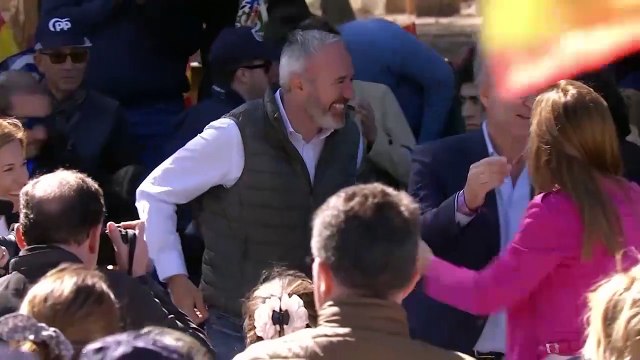 Los presupuestos y las negociaciones con Junts centran el debate político este sábado