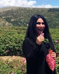 NURAY HAFİFTAŞ'IN ANISINA YALAN DÜNYA İŞTE SENDEN AHA GELDİM GİDİYORUM