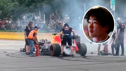 Yuki Tsunoda sufre el incendio del RB8 durante Show Run de Red Bull en Taiwán