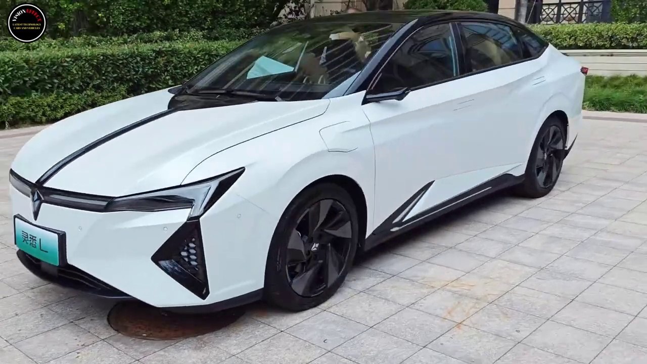 Launched on September 26th , 5-Screen Design , New Dongfeng Honda Lingxi L 2025 Unveiled.