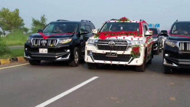Fortuner Race | Black Vs White Fortuner | Fortuner Marriage Kafila on the Road | #fortuner #racing