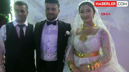 Düğünde paralar valize sığmadı! Geline 3 kilo altın, damada 4 milyon TL takıldı