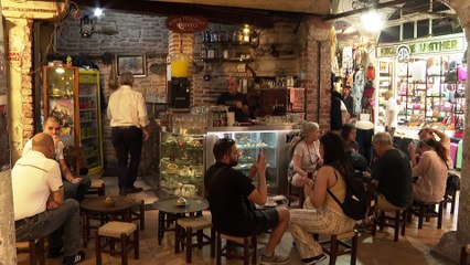 Kapalıçarşı’da yarım asırdır değişmeyen gelenek