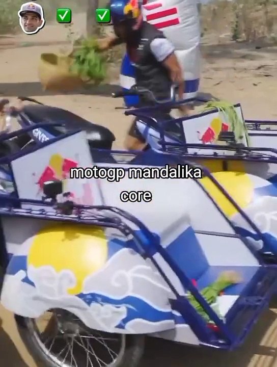 Mandalika Core, Dari Balap Becak hingga Tanda Tangan Saat Andukan