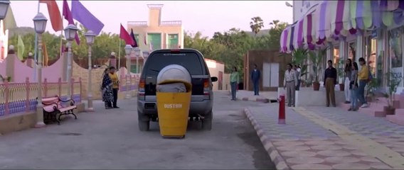 "Sharukh Khan's Hilarious Action Scenes in the Funniest Comedy Movie Ever!"