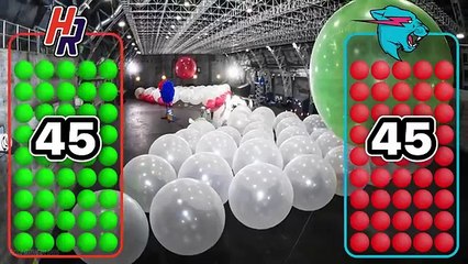 How many giant balloons