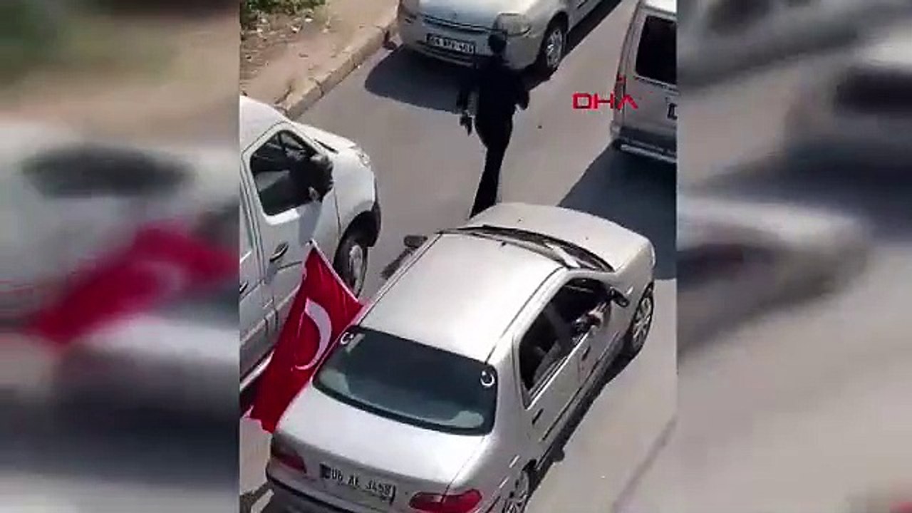 İstanbul- Avcılar'da düğün konvoyunda havaya ateş açtılar