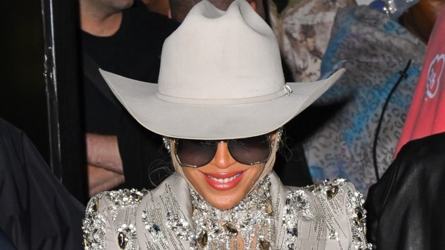 GALA VIDEO - Beyoncé dans les cuisines de Jean Imbert : ce nouveau cliché iconique