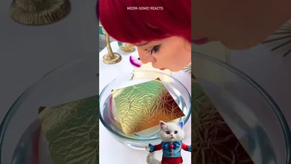 Your lips will shine with this golden hack! ✨